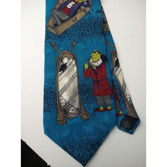 Celebrations Hallmark Men's Halloween Tie Dracula Haunted House - Picture 2 of 8